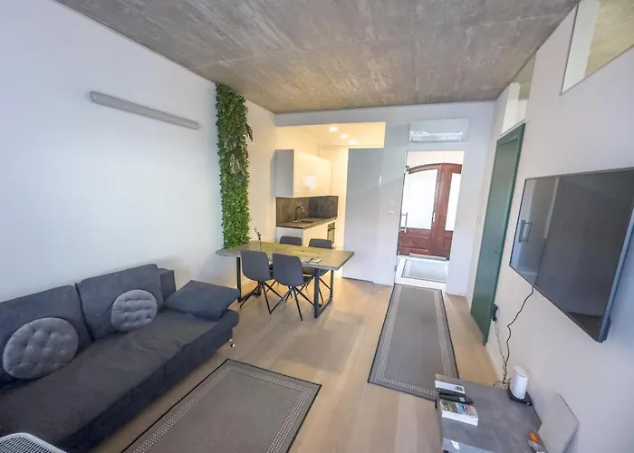 Eiprova By The River Apartma *